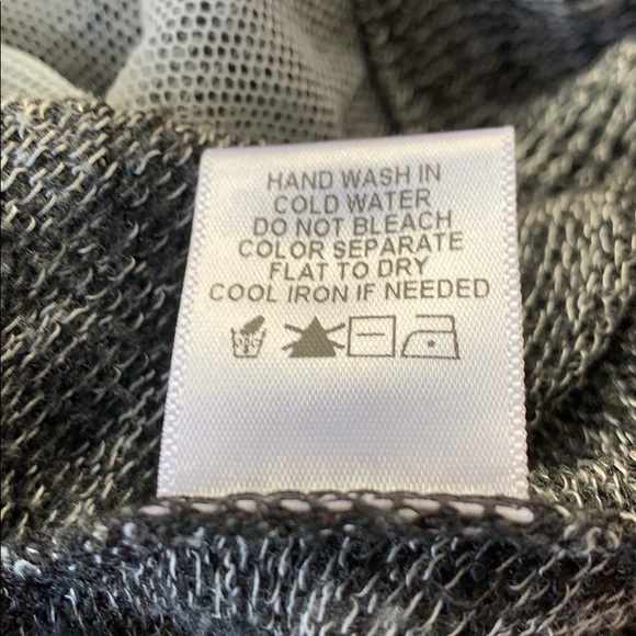 Lace sweater - Picture 7 of 7